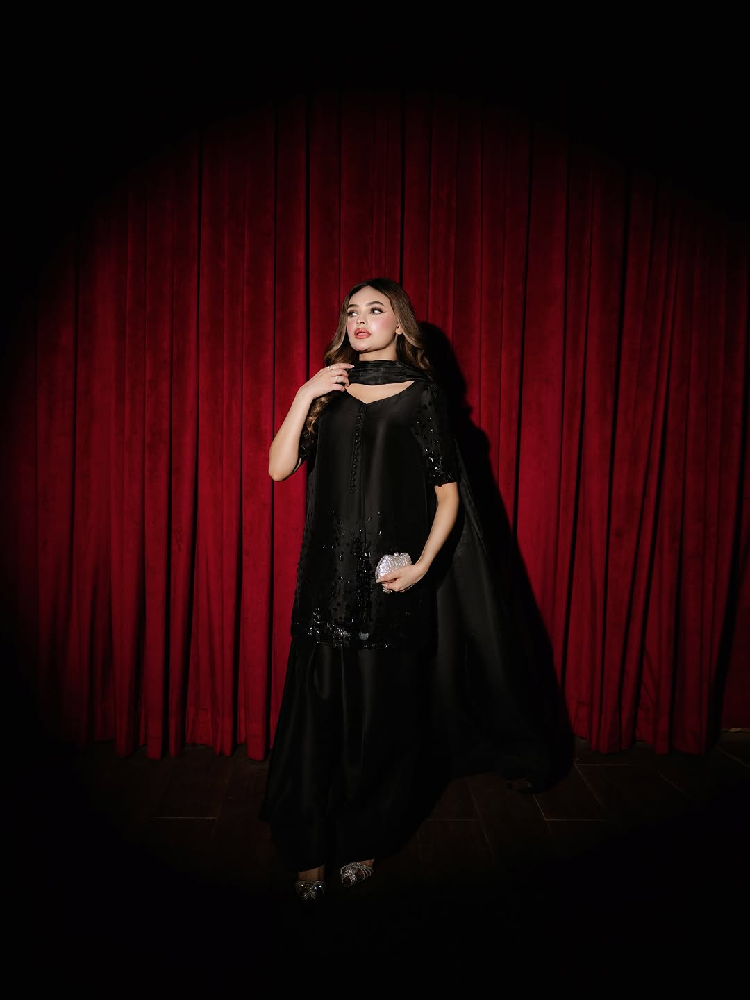 Diva Black
