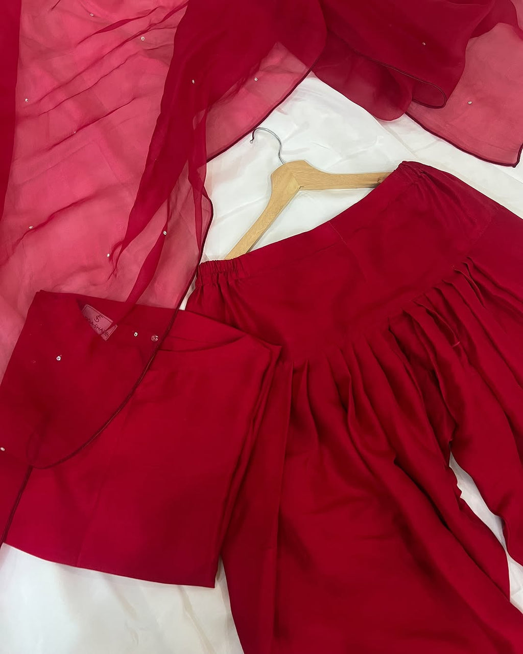 Laal Jora