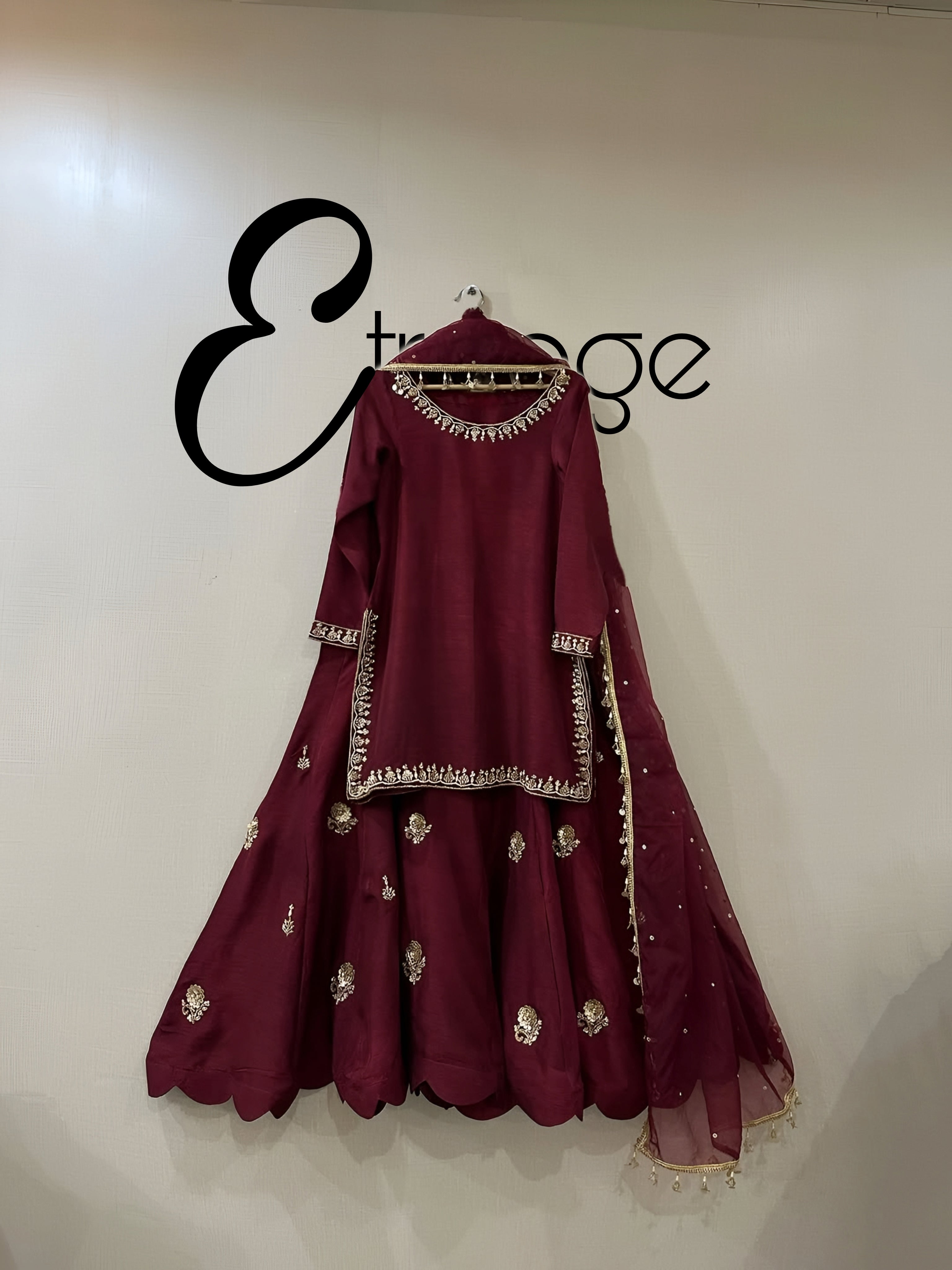 Elif Maroon